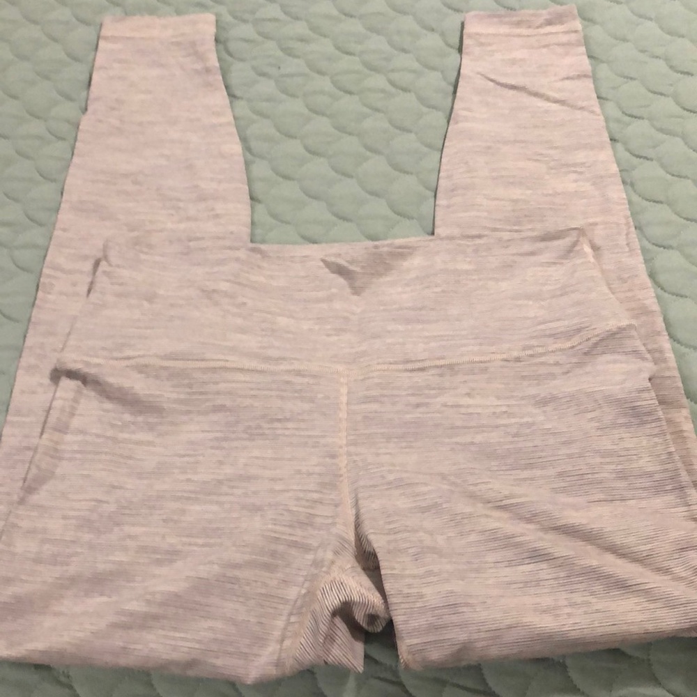 Lululemon Wunder Under Leggings size 12